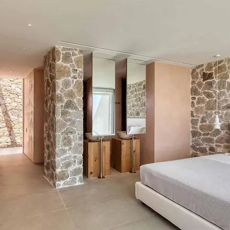 Luxury In Mykonos *