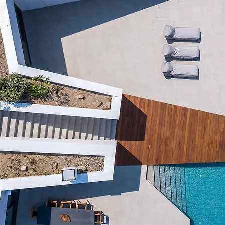 Luxury In Mykonos