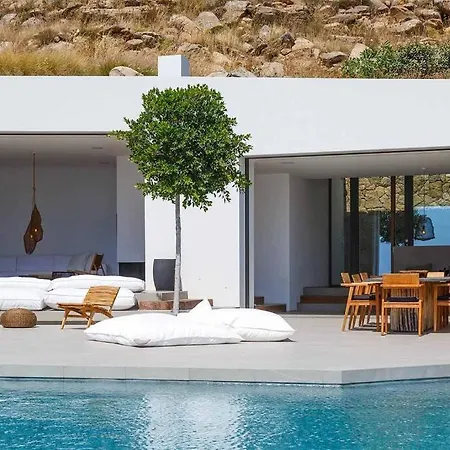 Luxury In Mykonos *